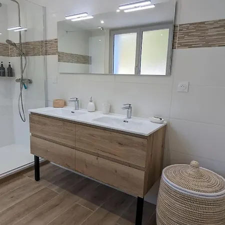 Maison Au Bord De La Riviere Aveyron -