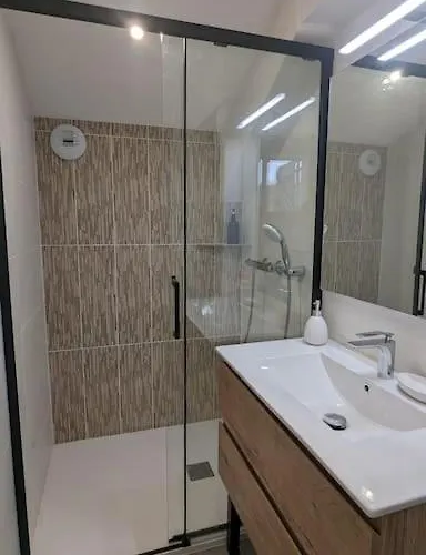 Maison Au Bord De La Riviere Aveyron - Prázdninový dům